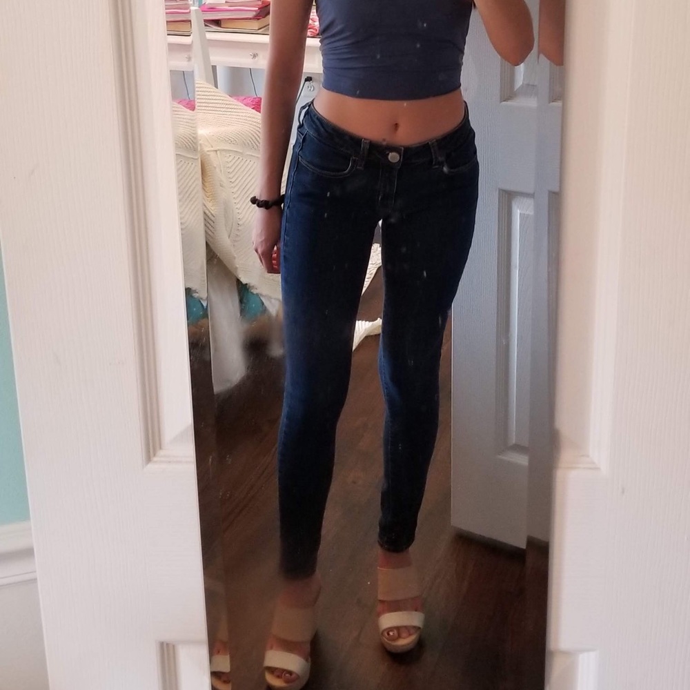 Dark wash jeggings